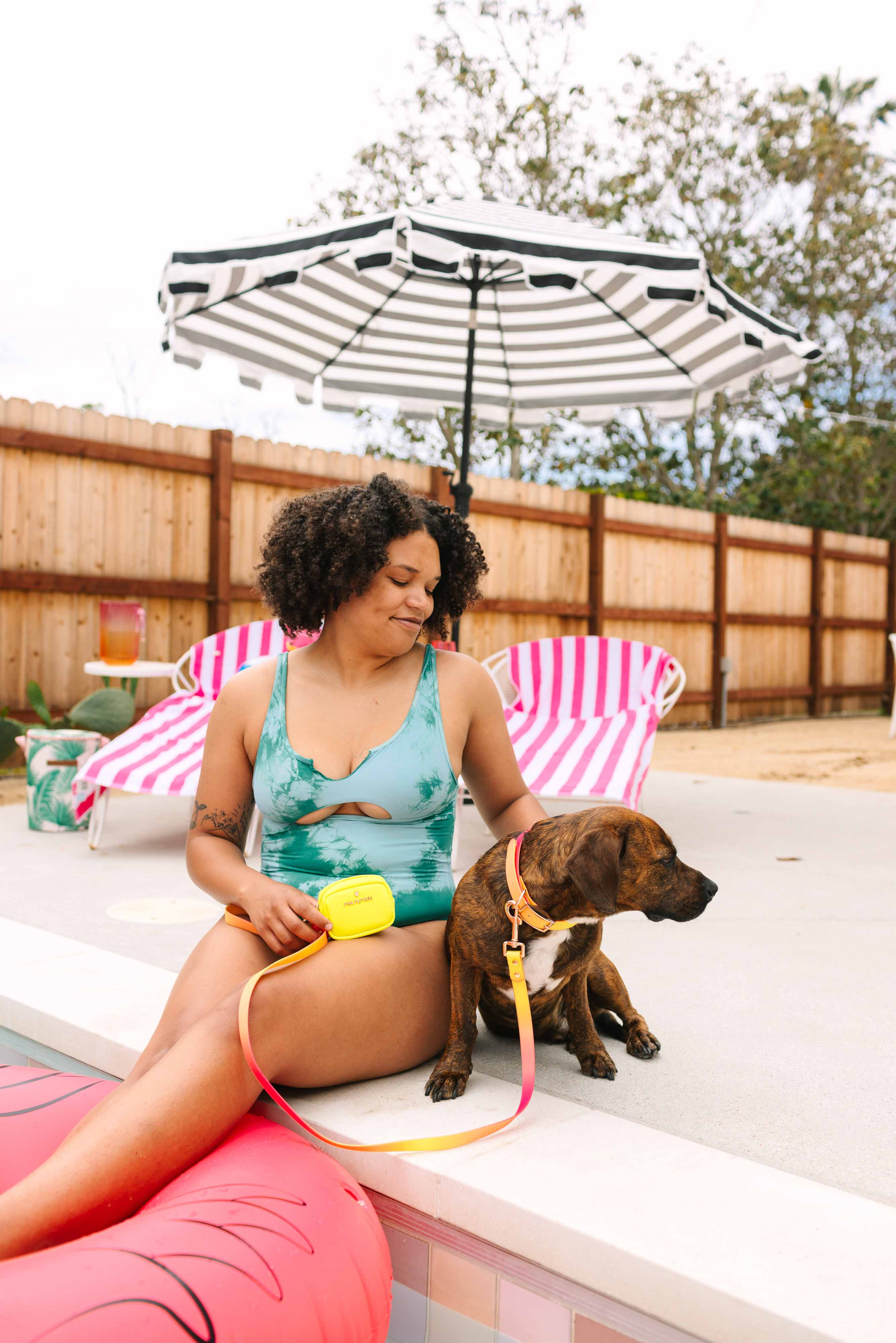 Katelin All Weather Dog Leash | Pink Papyrus