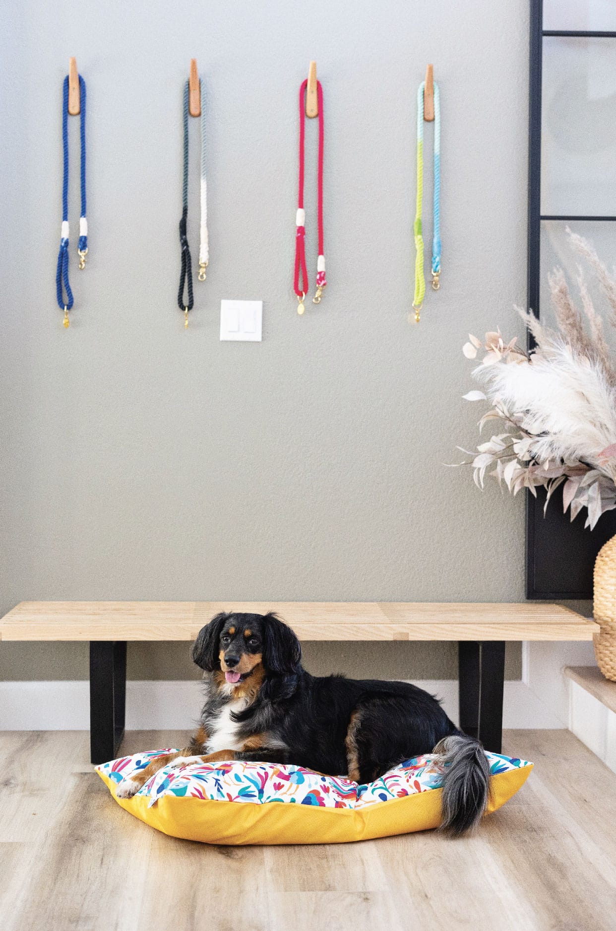 Yesenia Dog Bed | Pink Papyrus
